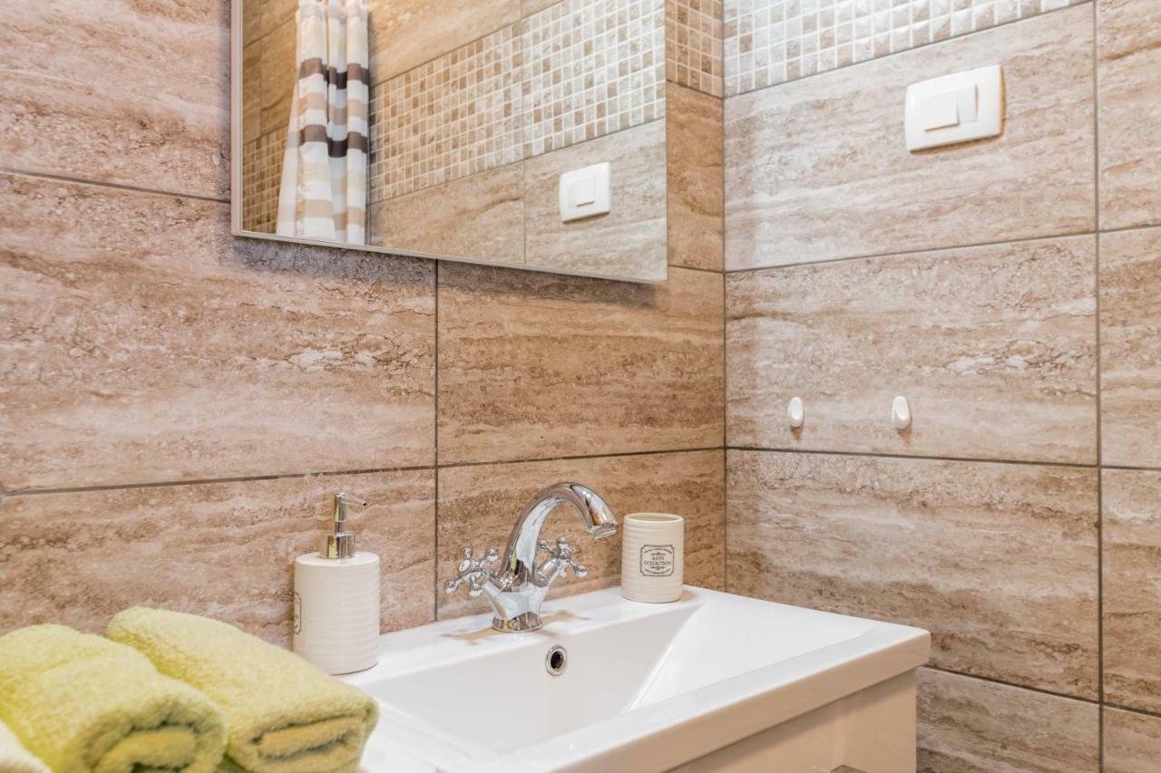 Haus Rustica Villa Pula Ngoại thất bức ảnh